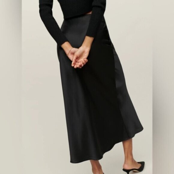NEW Reformation Layla Silk Midi Skirt Elastic Waist in Black | size 4 - Picture 4 of 11